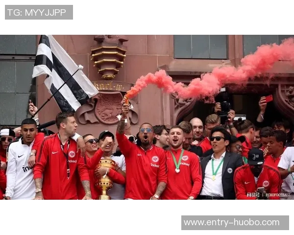 塔谈种族歧视的变化与德国队长袖标的象征意义