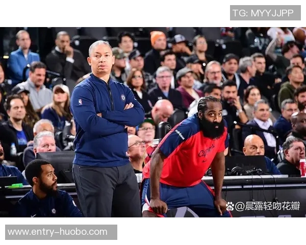 卢指导分析球队防守乱象强调需要提升顽强拼搏精神